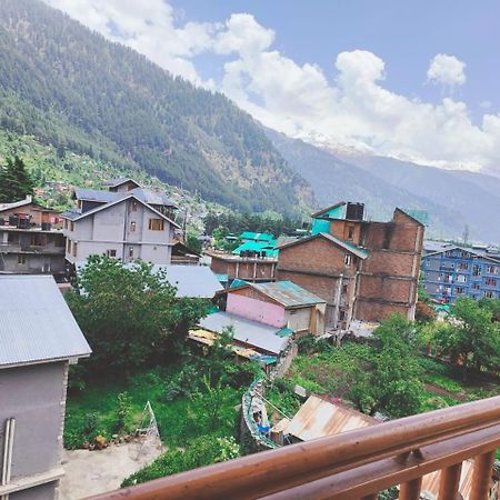 Hotel Hadimba Regency ! Free 4 Wheeler Parking ! Mountain View Rooms ! Near Mall Road Manali Buitenkant foto