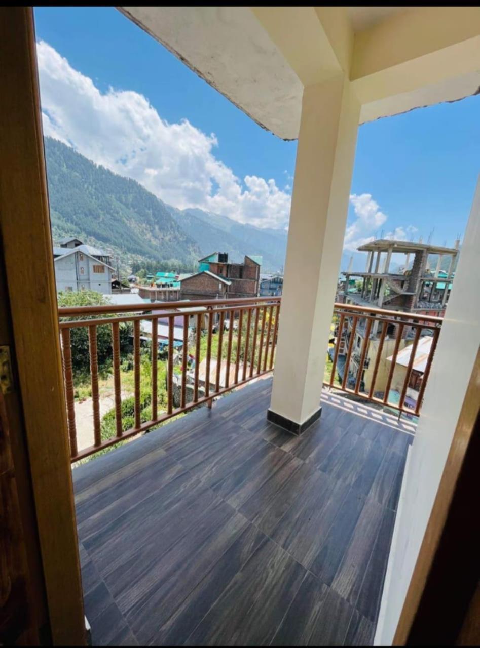 Hotel Hadimba Regency ! Free 4 Wheeler Parking ! Mountain View Rooms ! Near Mall Road Manali Buitenkant foto